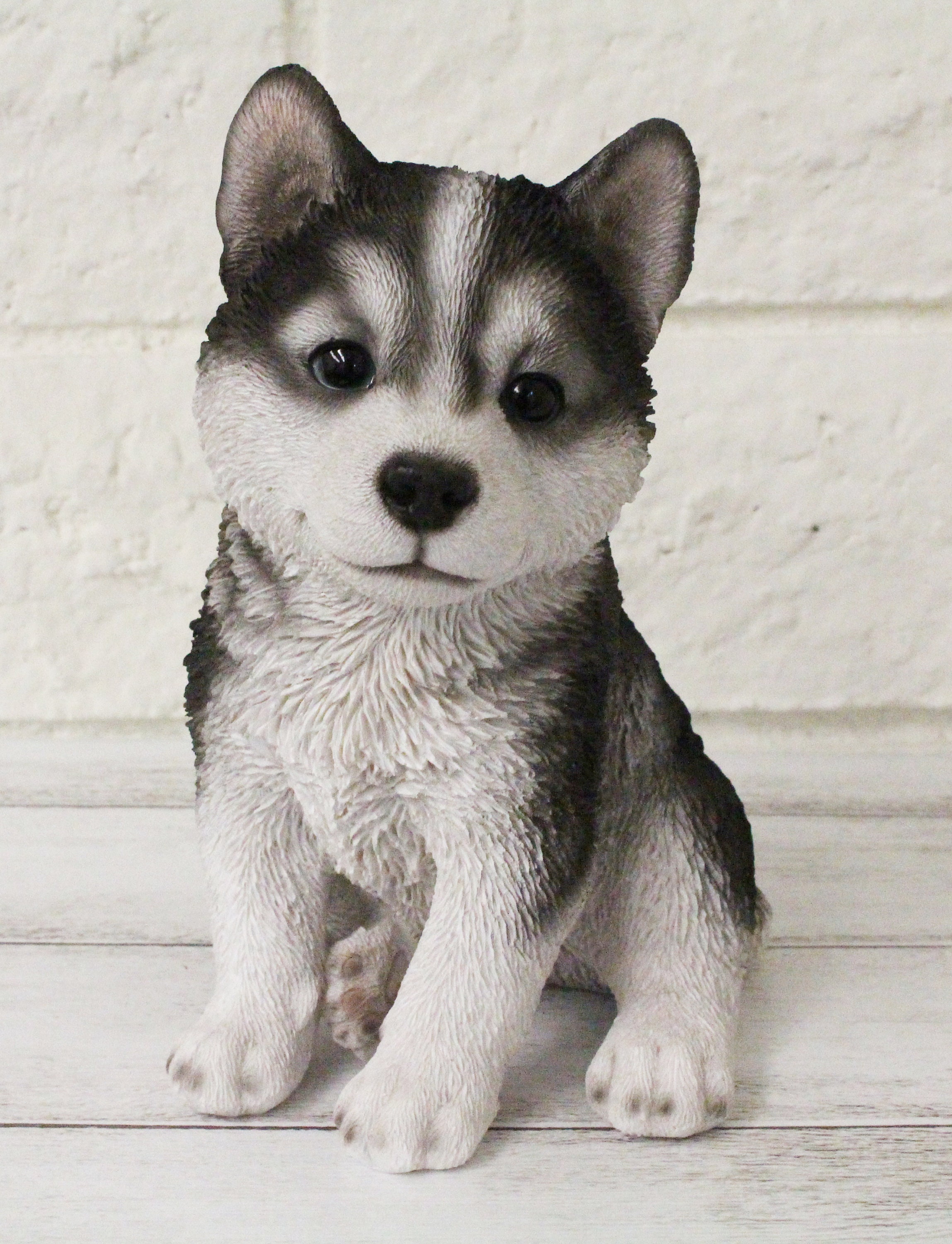 Husky Dog Figurine Statue Lifelike Animal Home Garden Decor Resin