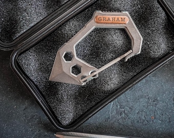 Men’s Gift EDC Keychain, TC4 Titanium Carabiner, Heavy Duty Key Clip, Personalized Titanium EDC, Quick Release Keychain, Unique Gift for Him
