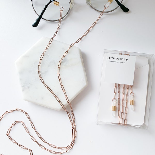 Rose Gold Color Glasses Chain, Paper Clip Chain Eyeglass Chain, Dainty Sunglasses Holder, Elegant Eyewear Necklace, Gift for Her Mom