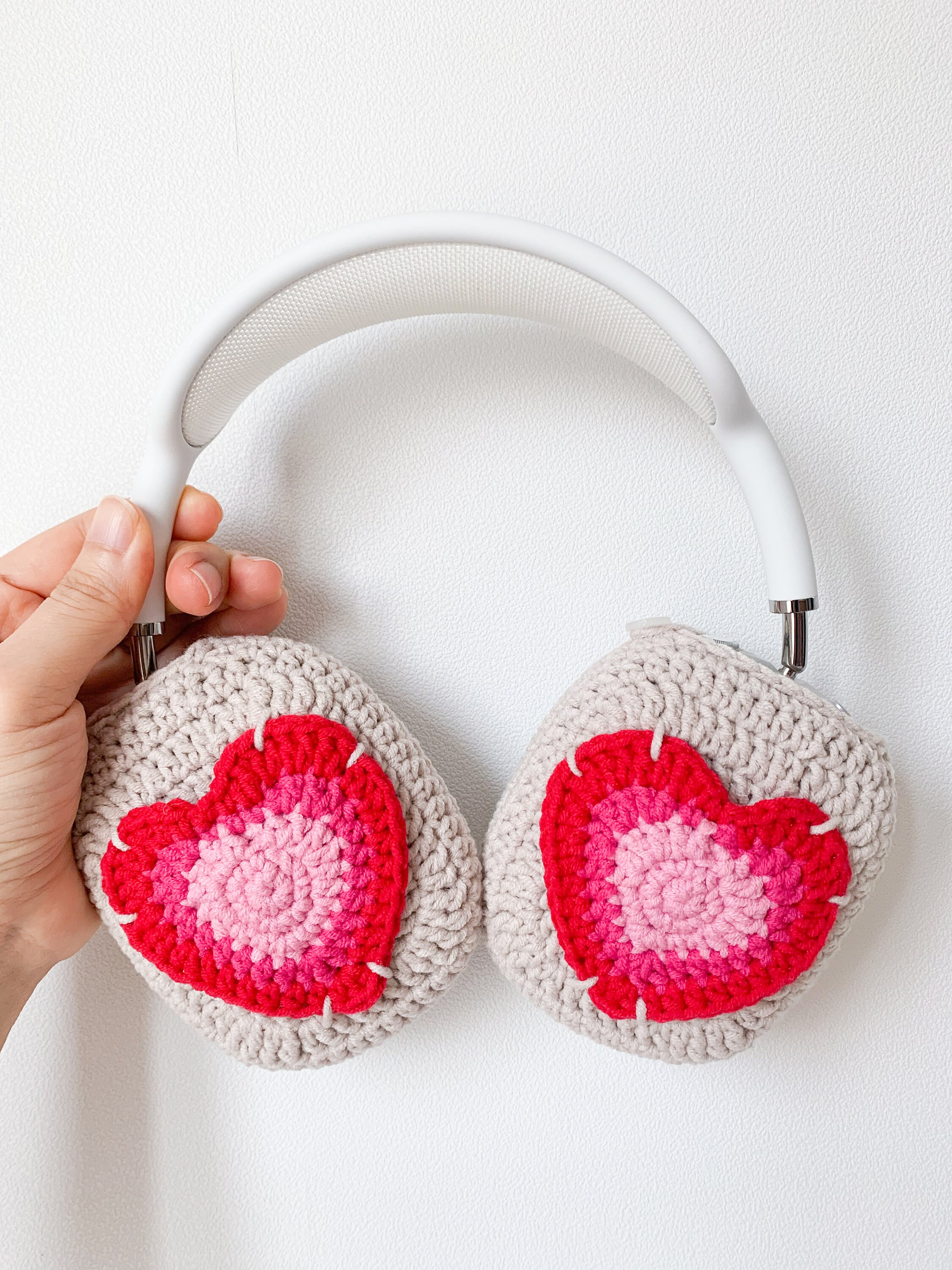 Handmade Airpods Max Cover, Crochet Heart on Beige AirPod Max Case