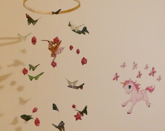 028 A -Mobile bébé origami "Papillons des étoiles et colibri" - Version Rose et Vert
