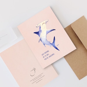 Carte de voeux vierge avec requin marteau pour un ami - Jolie carte de correspondance vierge, cadeau pour amoureux des animaux marins, carte aquarelle unique pour toutes les occasions