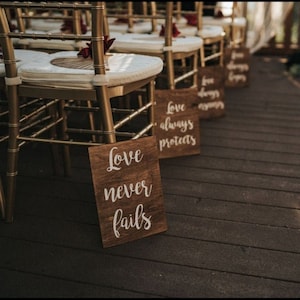 Wedding Aisle Signs, 1 Corinthians 13, Love Is Patient love is kind, Rustic Wedding, Ceremony Decor, Wedding Decor, Set of 8,10,12