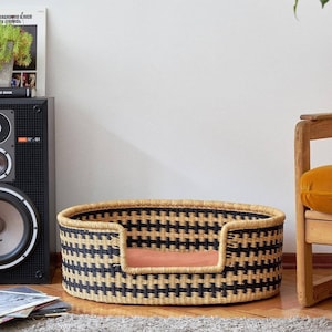 Woven Dog Bed Basket Small to XXL Dog Bed  Elegance, Decorative Bed for Your Dog Comfortable Dog Bed Gift for Dogs  // Bro Dog Bed Basket