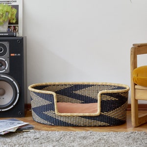 Handwoven Bolga Dog Bed Basket: Natural Woven Pet Bed