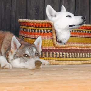 Handwoven Bolga Dog Bed Basket: Natural Woven Pet Bed