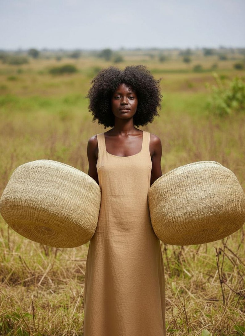 Cesta de almacenamiento tejida a mano: Cesta Bolga grande de Ghana imagen 5