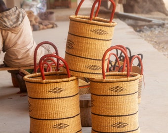 Ofin Laundry Basket With Handles