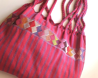 Beautiful pink hand loomed cotton artisan made bag from Mexico. Preloved in excellent condition.