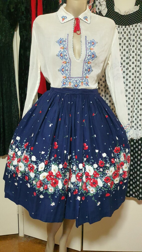 1950s floral poppy print cotton border print gathe