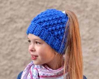 Ponytail hat and cowl crochet pattern for toddler, child, teen, adult