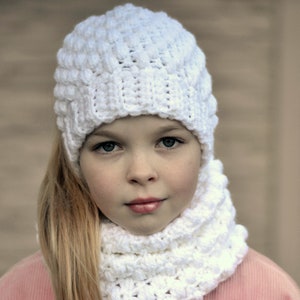 Ponytail hat and cowl crochet pattern for toddler, child, teen, adult image 5
