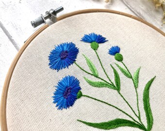 野花の刺繍パターン、花の手刺繍、初心者向け花の刺繍パターン