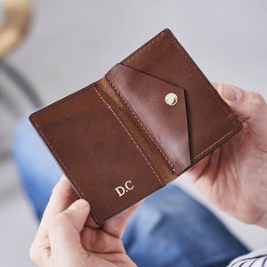 Cartera de cuero personalizada para tarjetas de crédito: regalo de Navidad perfecto para hombres, papá, hermano y abuelo. Diseño fino, hecho a mano, caja de regalo