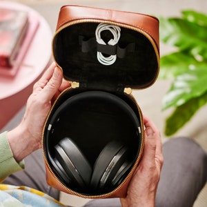 Personalised Leather Technology Storage Box - Perfect Luxury Christmas ...