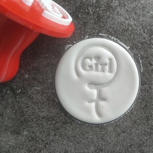 Stamp with handle: "Girl" and symbol | Round