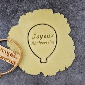 Tagliapasta a forma di palloncino - "Buon compleanno" - Progettato e realizzato per te