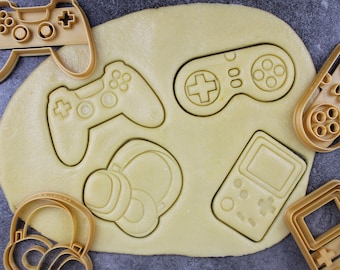 Video game themed cookie cutters 2: Controller, retro controller, headset, retro portable console