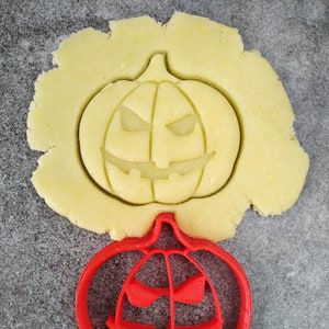 Tagliapasta a forma di zucca - Tema Halloween | Progettato e realizzato per te