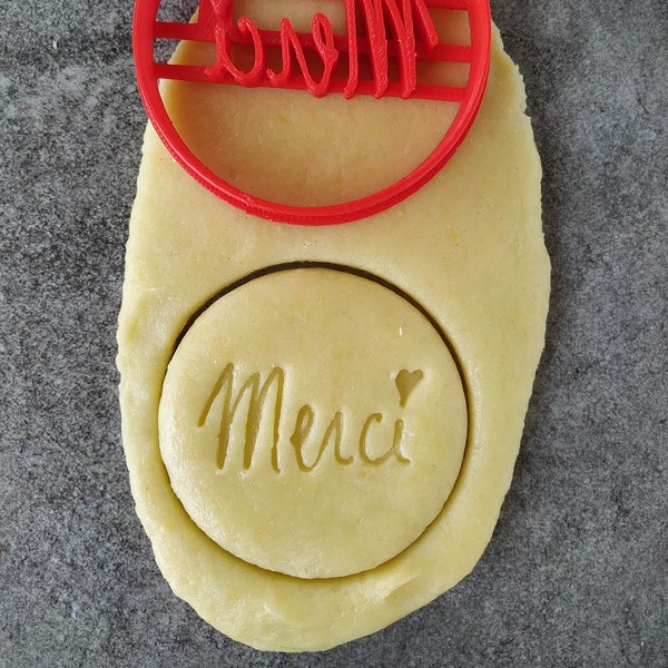 "Thank You" Cookie Cutter - Round | Designed and made for you