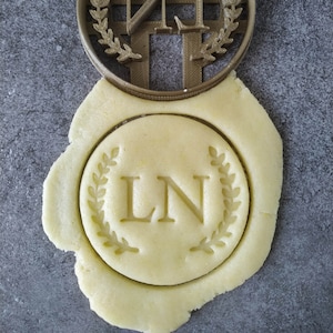 Cortador de galletas de laurel - Redondo - Personalizable con iniciales | Diseñado y fabricado para ti