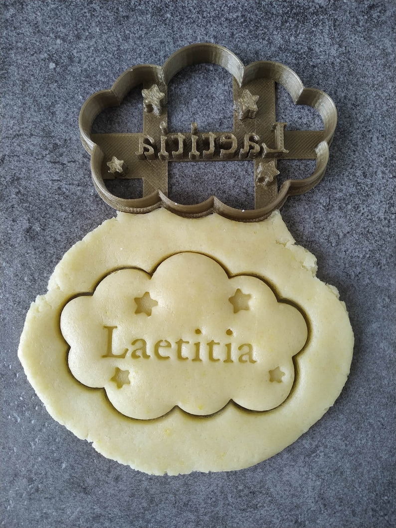 Cloud and stars cookie cutter  Customizable with first name image 1