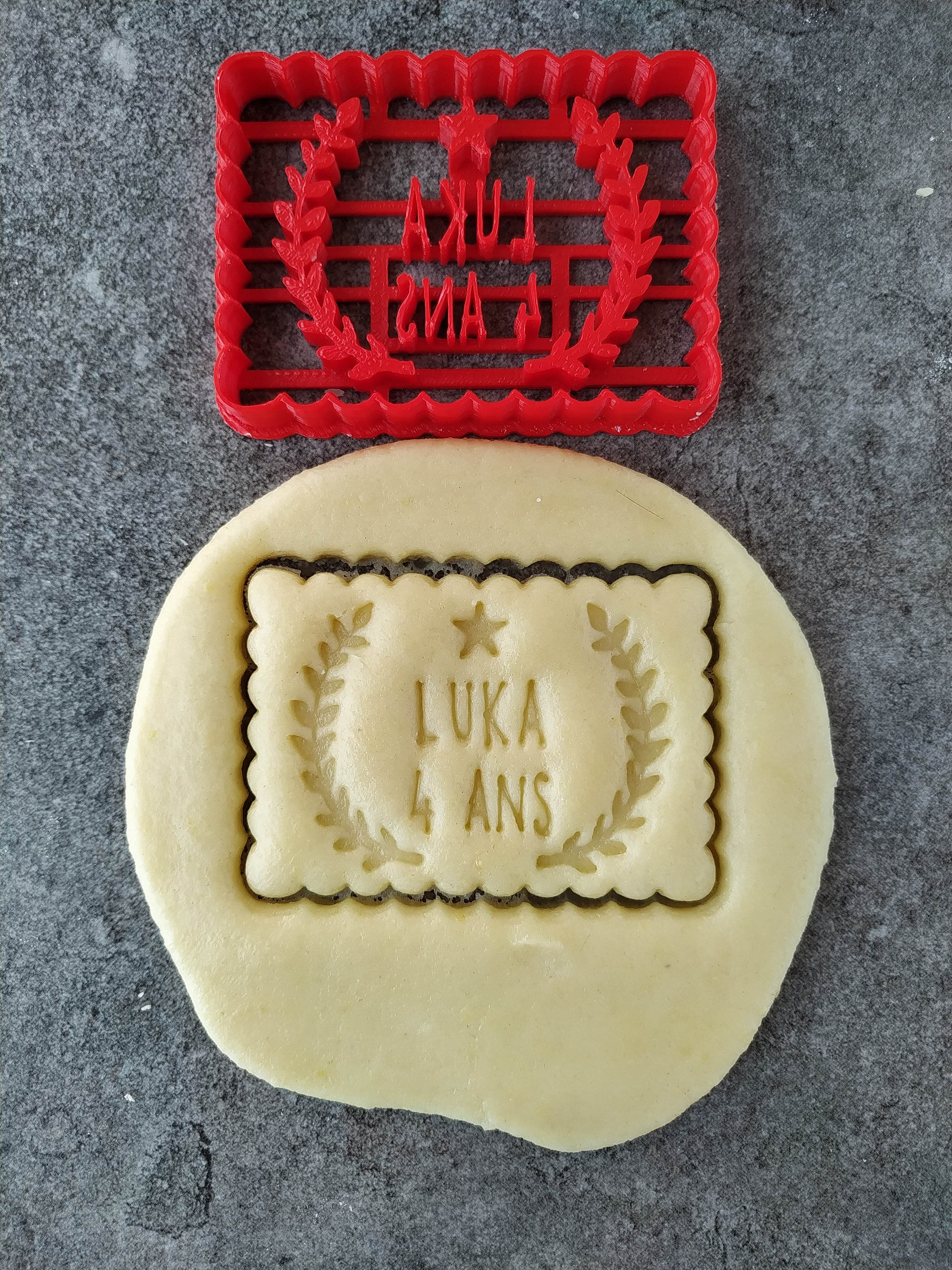 Emporte-Pièce Étoile et Lauriers - Petit Beurre Personnalisable avec Prénom Date ou Âge | Conçu Fabr