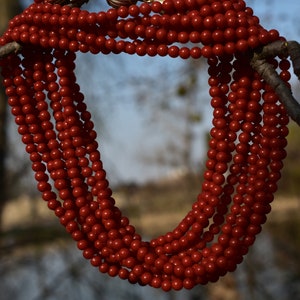 Vintage Halskette Undyed Natürliche italienische Koralle Oxblood 58,8g Silber Verschluss