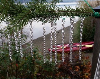 Beautiful Set of 10 Glass Icicles Add Glitter to Everything