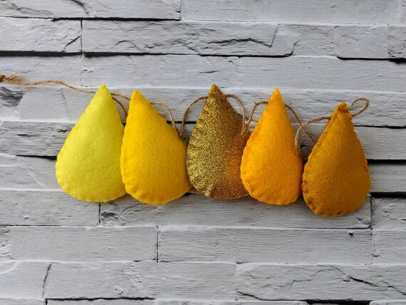 Yellow and Gold Droplet Garland, Glitter Gold and Shades of Yellow Raindrop Nursery Decor Yellow and Gold Droplet Garland, Glitter Gold and Shades of Yellow Raindrop Nursery Decor
