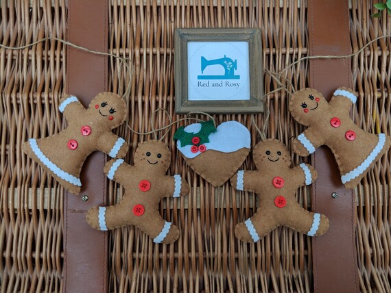 Gingerbread Man Christmas Garland - Made to Order - Festive Gingerbread Decor. Gingerbread Man Christmas Garland - Made to Order - Festive Gingerbread Decor.