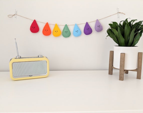 Kawaii Rainbow Raindrop Garland, Teardrop Garland, Playroom Wall Art, Nursery Decor, Kids Playroom Decor, Child's Bedroom, Kawaii Felt Drop Kawaii Rainbow Raindrop Garland, Teardrop Garland, Playroom Wall Art, Nursery Decor, Kids Playroom Decor, Child's Bedroom, Kawaii Felt Drop