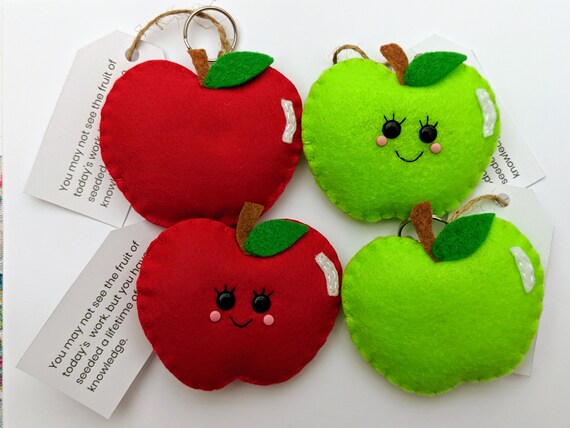 Kawaii Happy Apple Keychain / Keyring - Teacher Appreciation Back to School Gift Kawaii Happy Apple Keychain / Keyring - Teacher Appreciation Back to School Gift