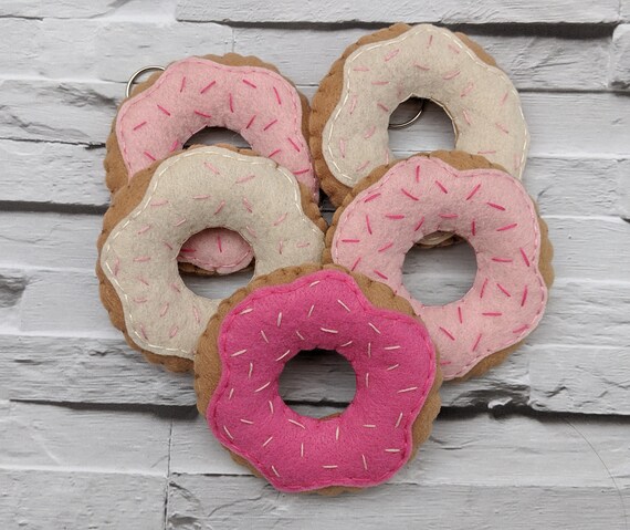 Cute Donut Keychains, Party Favour Pack of 5. Kids Party Favours. Cute Donut Keychains, Party Favour Pack of 5. Kids Party Favours.
