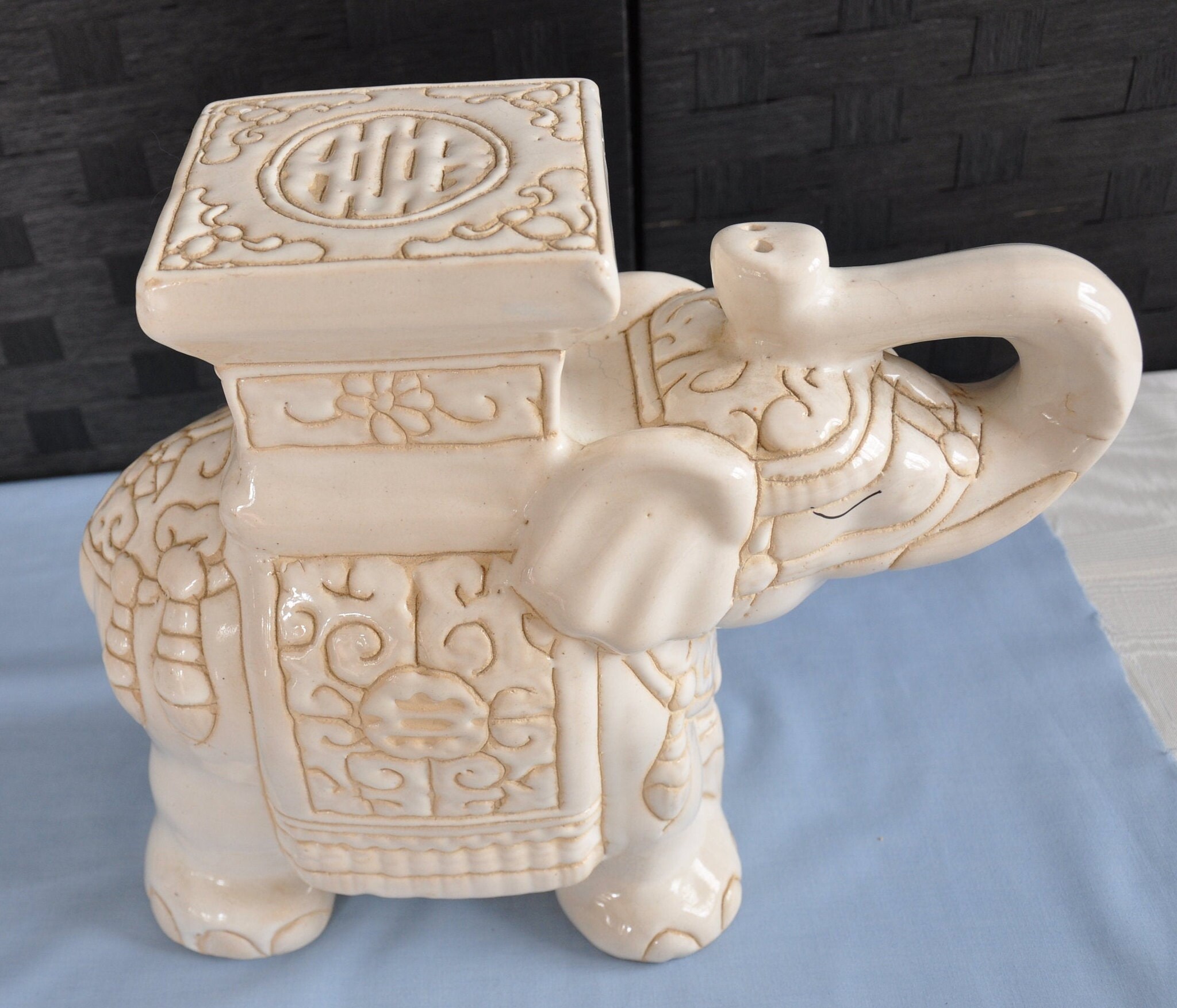 Elephant Plant Stand White and Beige Ceramic 11 inches high Etsy