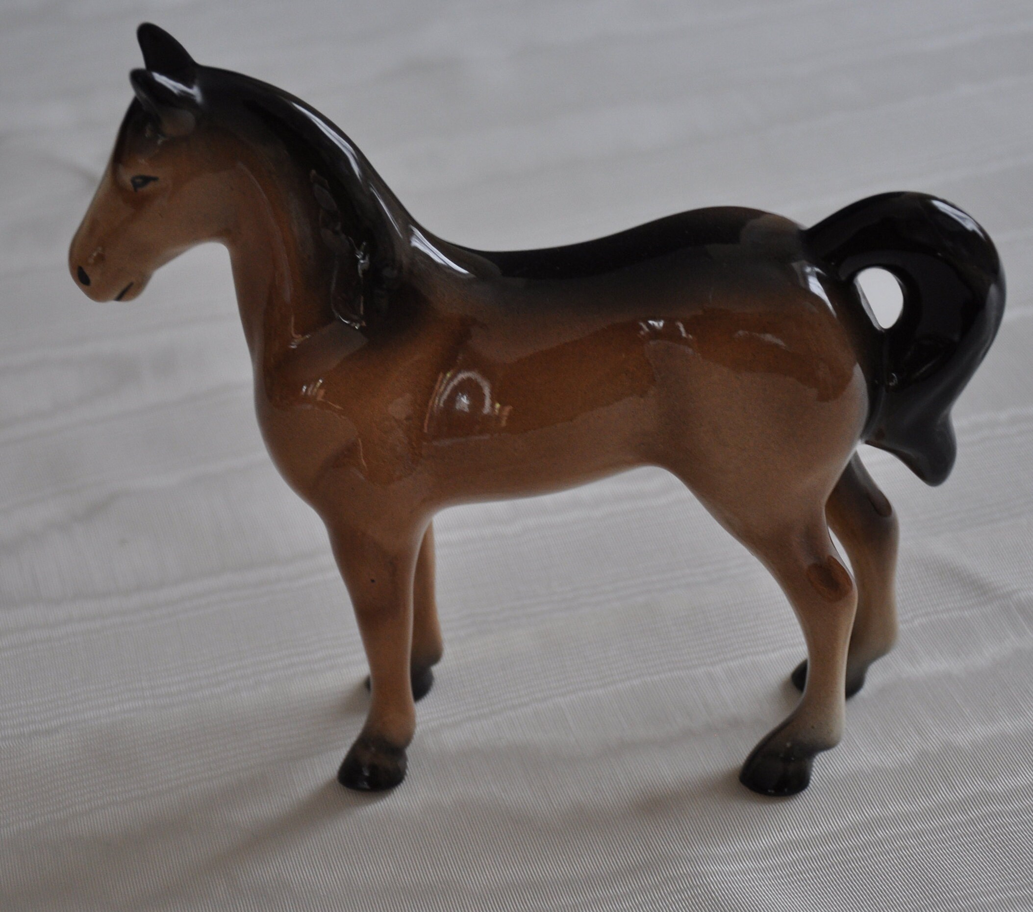 Vintage Porcelain Horse Figurine Brown Bay Gloss Unmarked Etsy