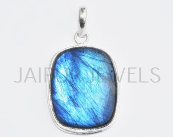 Natural Labradorite Gemstone Pendant / Sterling Silver Pendants / Fine Jewelry / Jewelry for Gift / 925 Sterling Silver Jewelry JSP-04