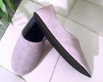 Handmade Pink Cotton Slippers: Elegant Polka Dot Home Shoes