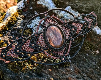 Dinosaur Bone Macrame Bracelet: Adjustable Boho Cabochon Jewelry