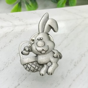 Vintage JJ Pin Brooch Pewter Toned Rabbit Bunny With Basket Used