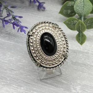 Vintage Ring Silver Toned Oval Textured Design With Black Stone Size 8 Adjustable
