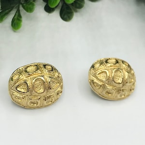 Vintage Clip On Earrings Gold Toned Oval Textured Design Turtle Shell? Used