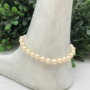 Vintage 7&quot; Bracelet With Champagne Faux Pearls Used