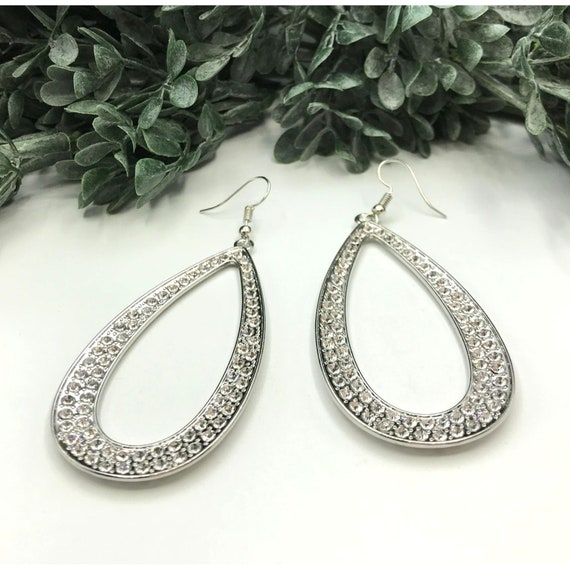 Vintage Earrings teardrop shape hoops silver tone… - image 1