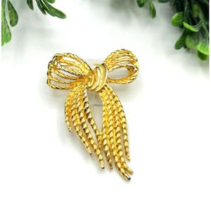 Vintage Gold-Tone Bow Brooch Pin