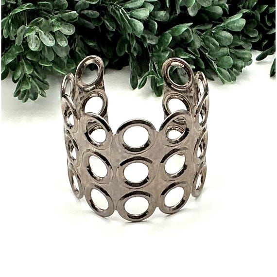 Statement Cuff Bracelet with Circle Hammered Silv… - image 3