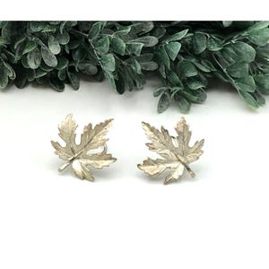 Vintage Clip on earrings Maple Leaf design silver tone
