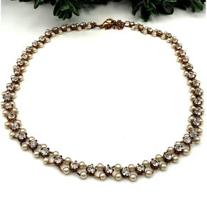 Vintage Gold Tone Necklace With Faux Pearls & Rhinestones