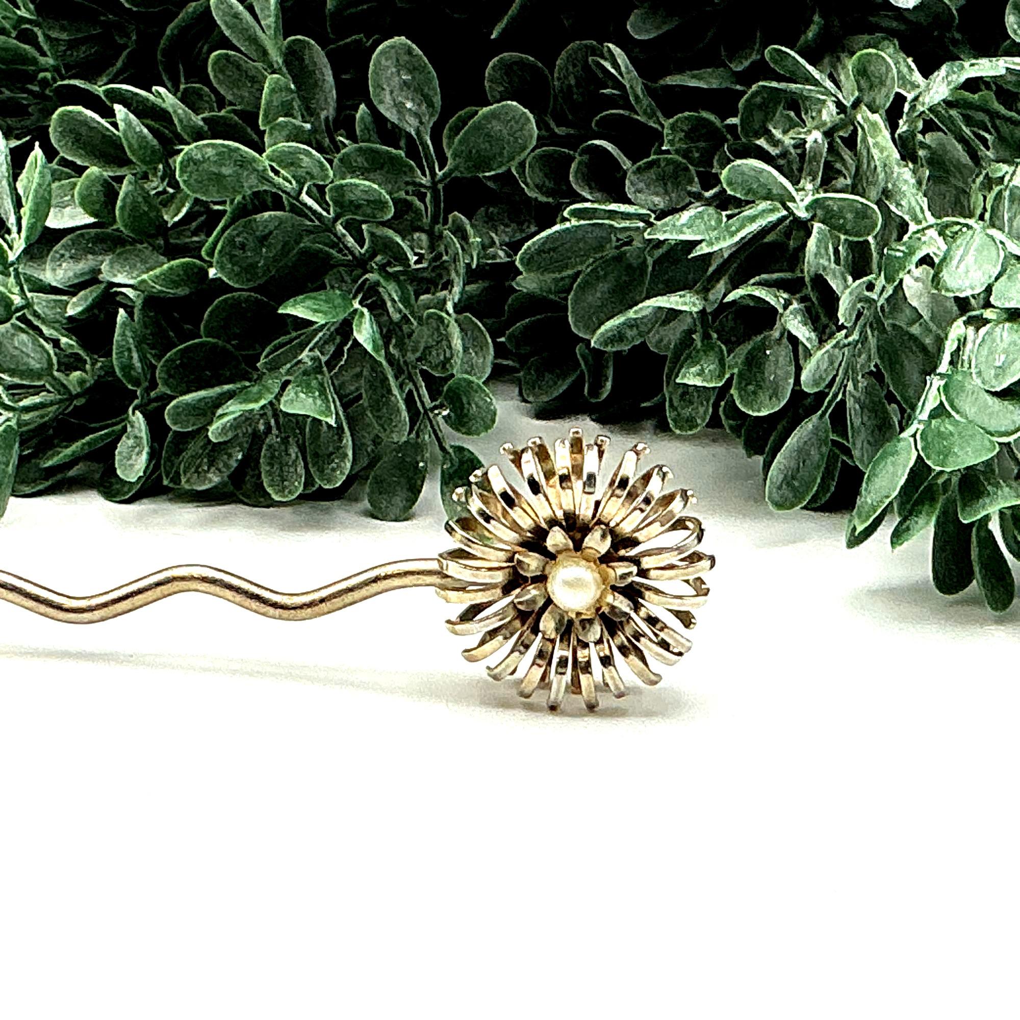 Bracelet ruban tank en or jaune 18K (750°/00), le fermoir à cliquet sécurisé. Poinçon tête d Bracelet ruban tank en or jaune 18K (750°/00), le fermoir à cliquet sécurisé. Poinçon tête d