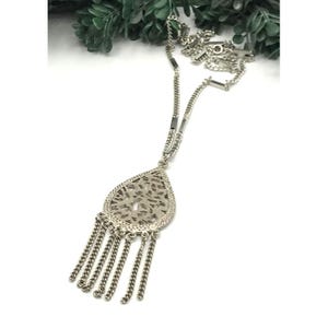 Vintage Silver tone Teardrop Filigree Pendant Necklace With Chain Fringe